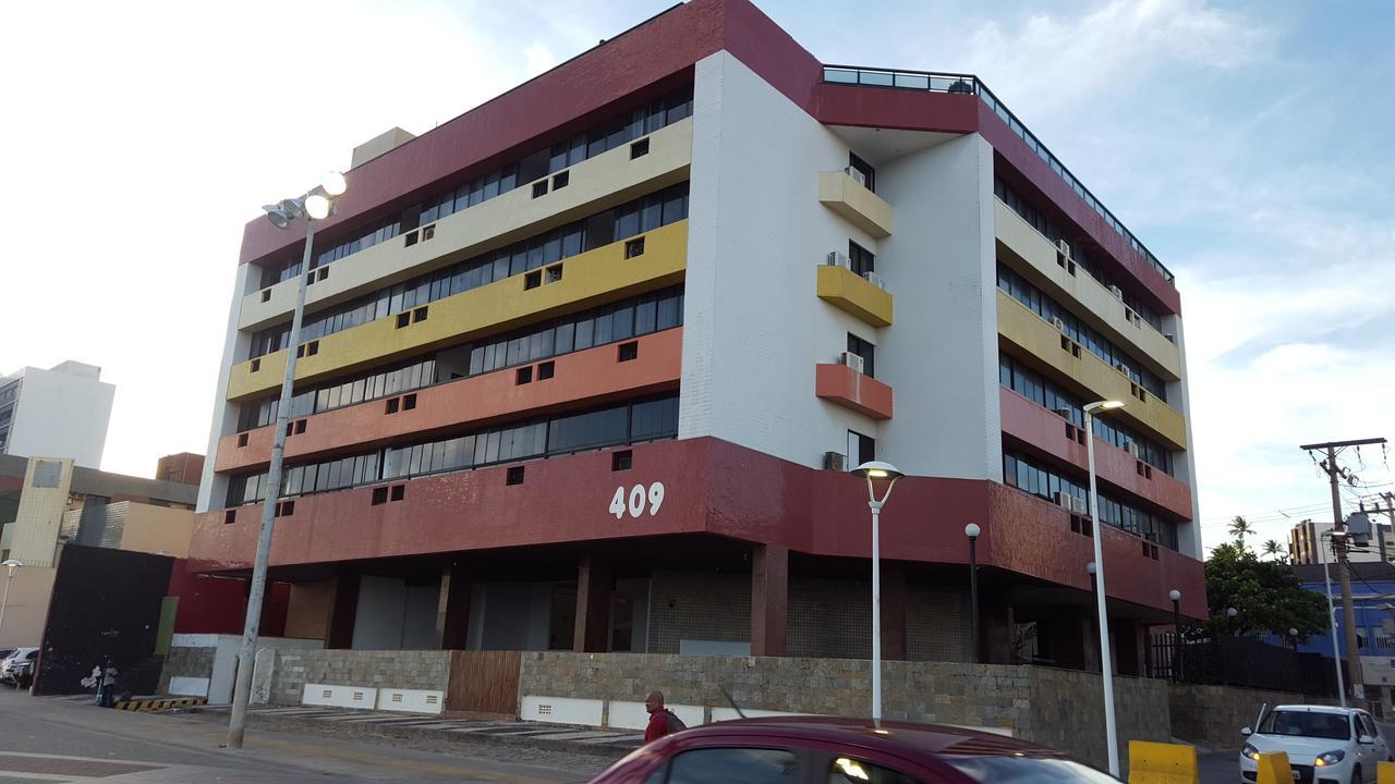 Farol Barra Flat 2* Salvador